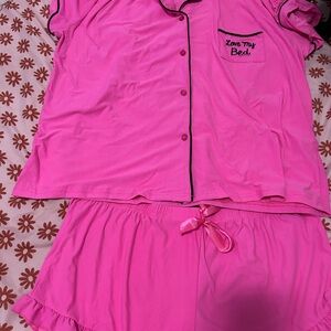 Pajama Set with Soft Lightweight Fabric